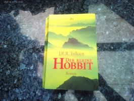 Der Kleine Hobbit von J.R.R. Tolkien