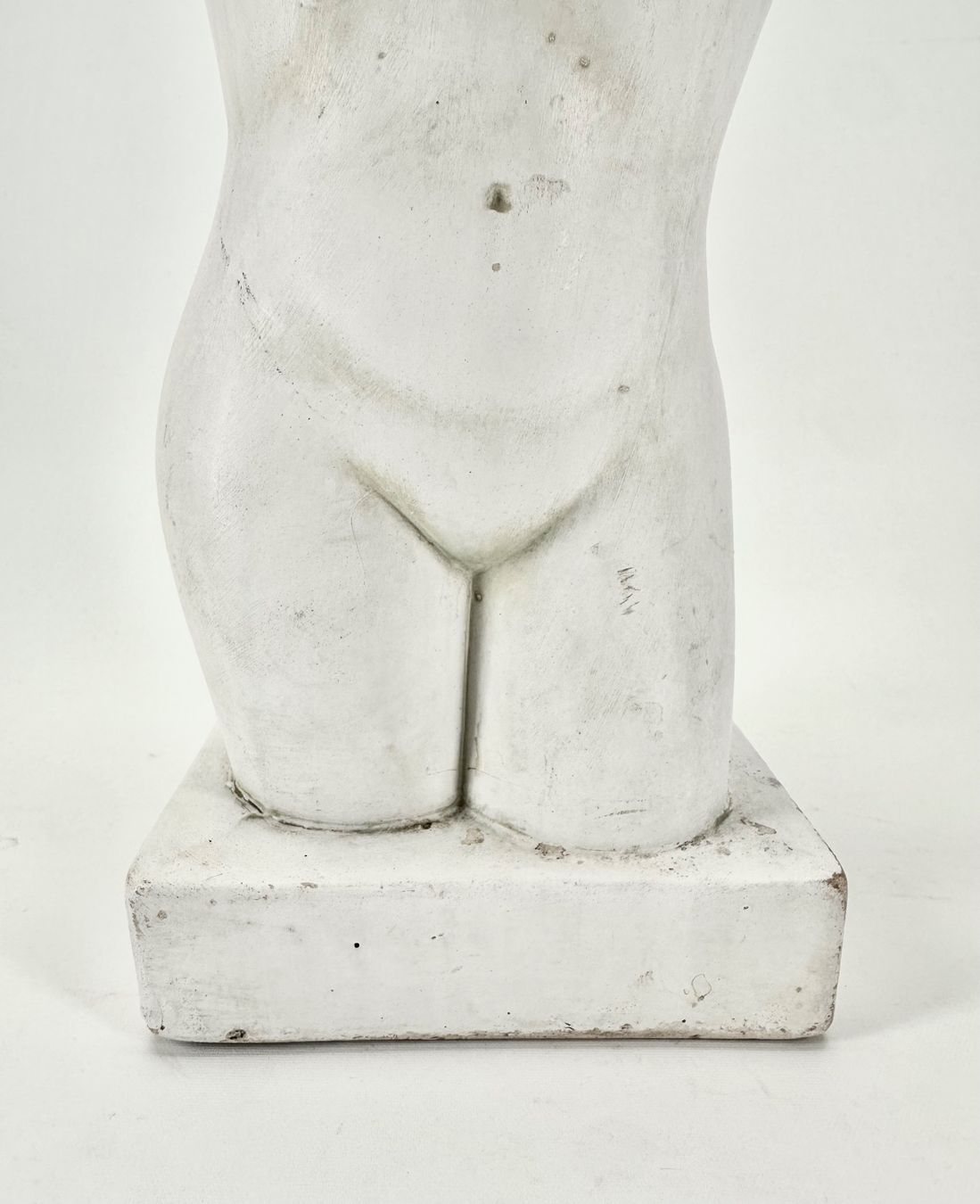 Skulpturen & Statuen: Weibliche Gips Skulptur, Halbfigur-Torso – Gebraucht aus Basel von LynnundPepe 2