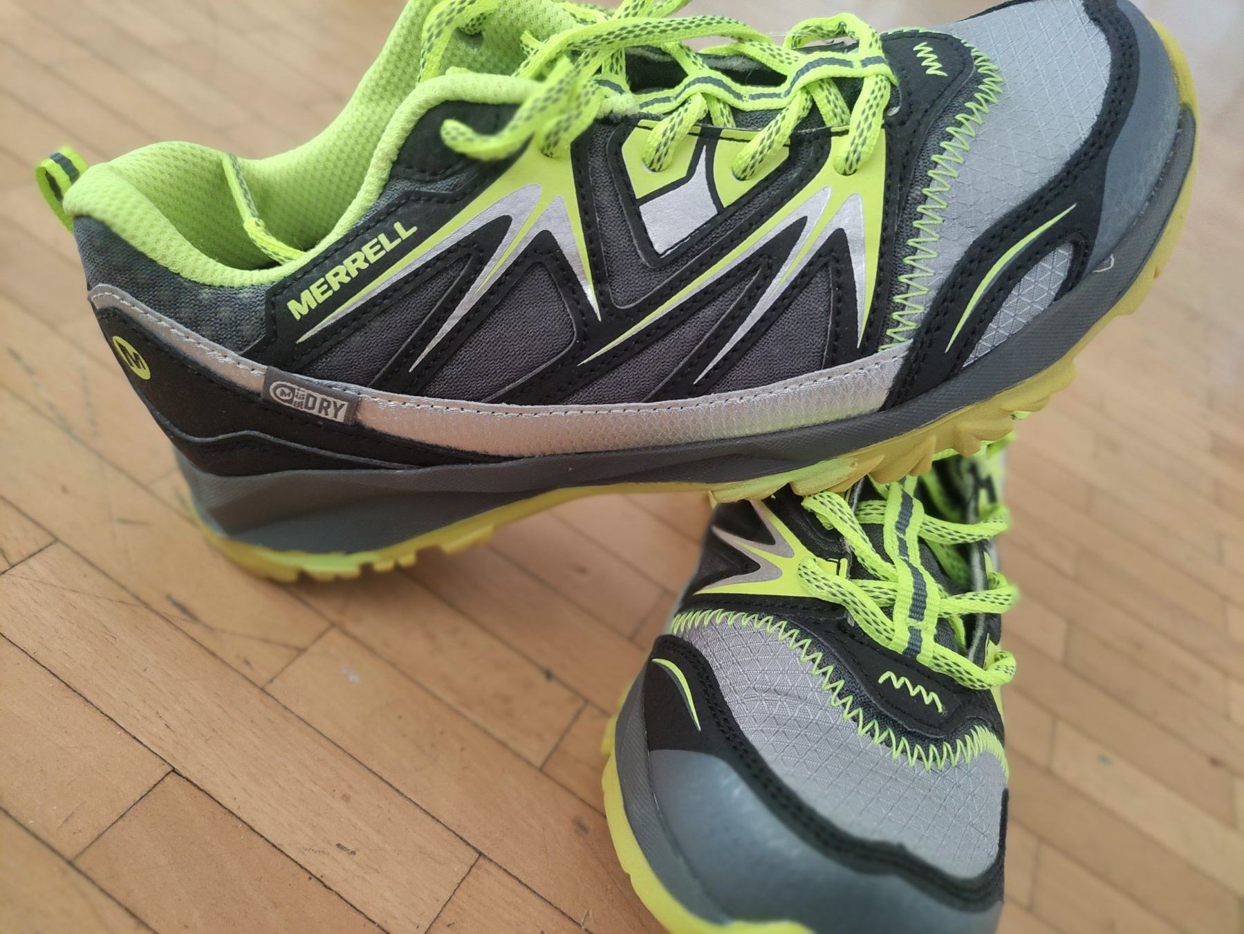 Scarpe da uomo: Neu Merrell Schuhe gr 34 – Nuovo e nell'imballaggio originale da Dagmersellen venduto da L.Ga. 1