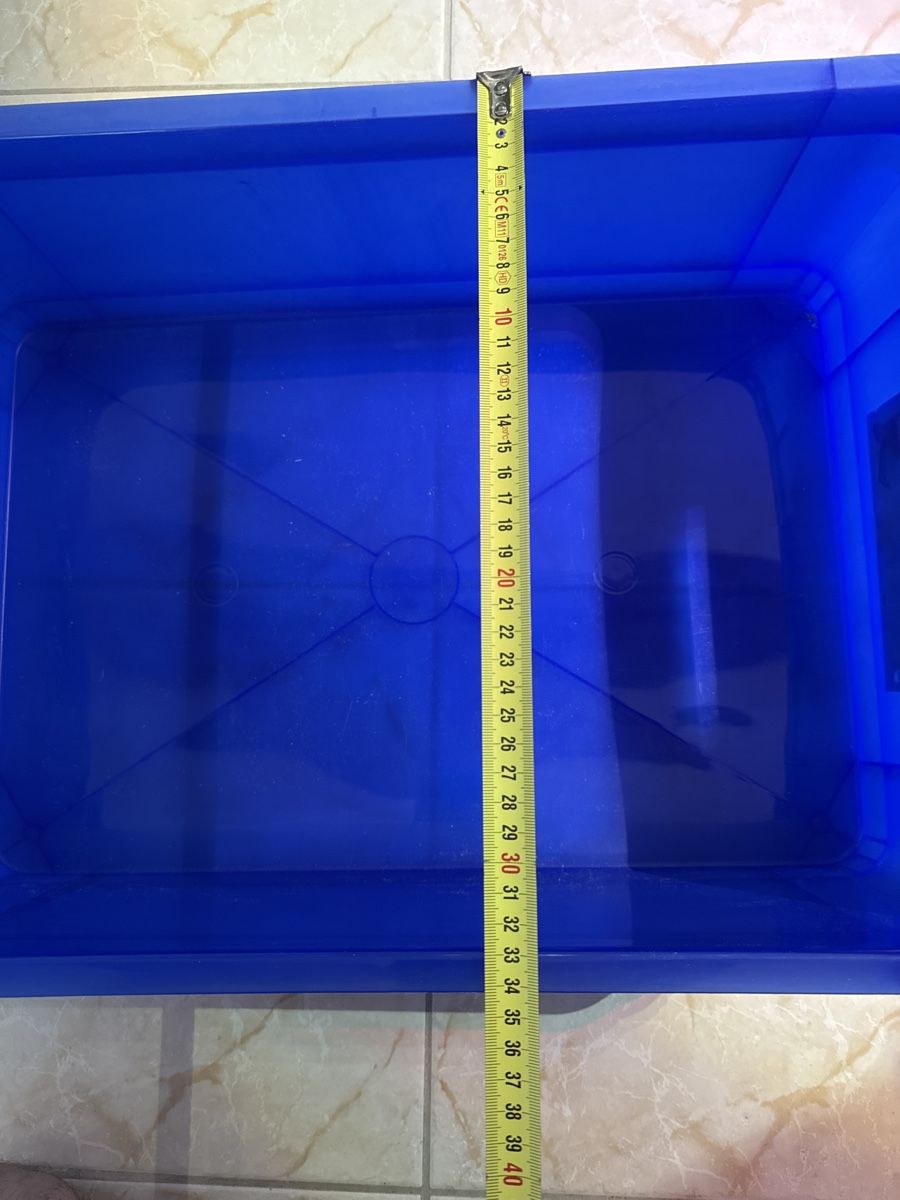 Contenitori & Simili: Blaue Aufbewahrungsbox mit Deckel – Usato da Weiningen ZH venduto da -Adenin- 3