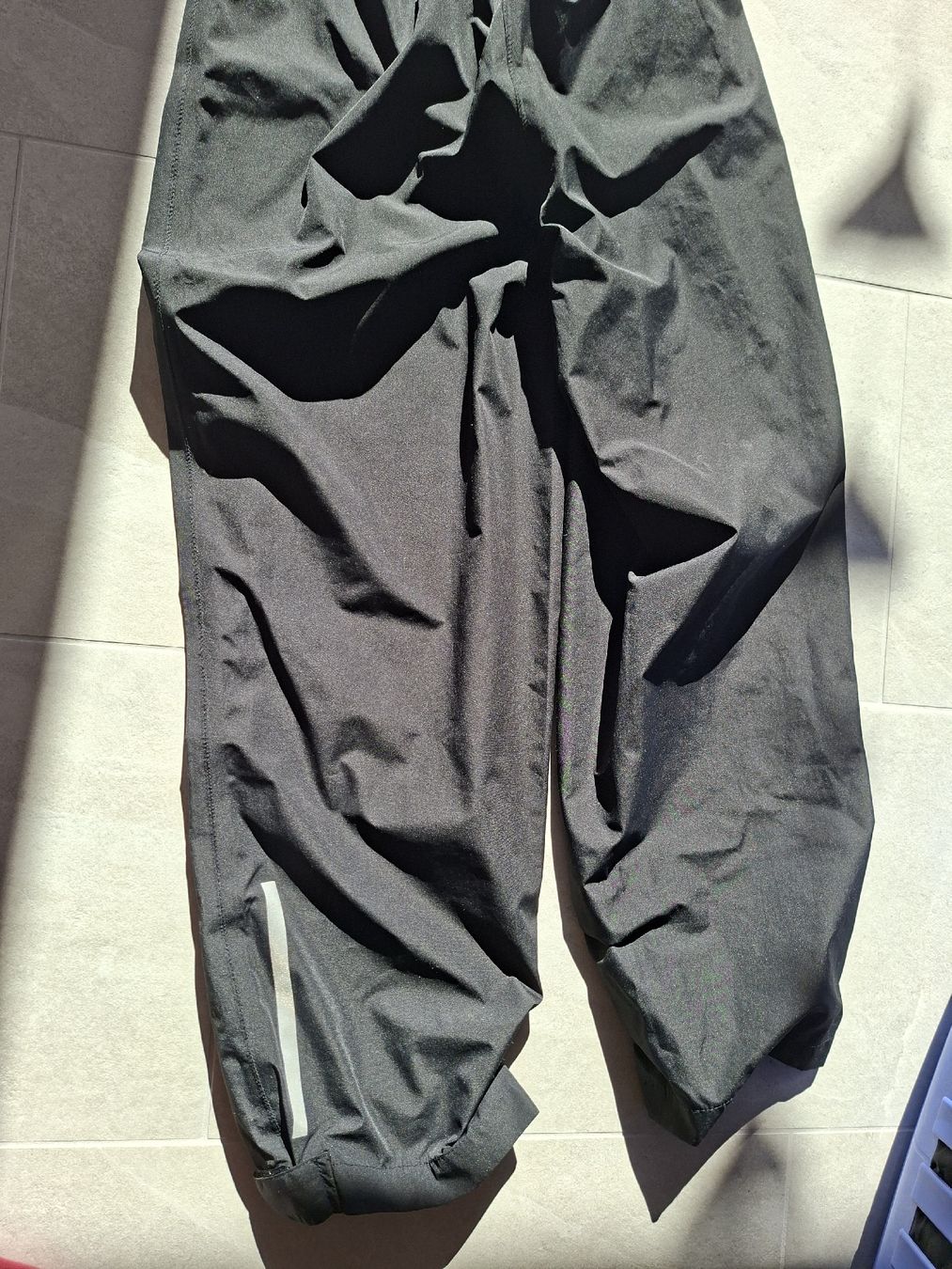 Pantalons: 2x Regenhose – D'occasion à Rebstein par minou0041 3