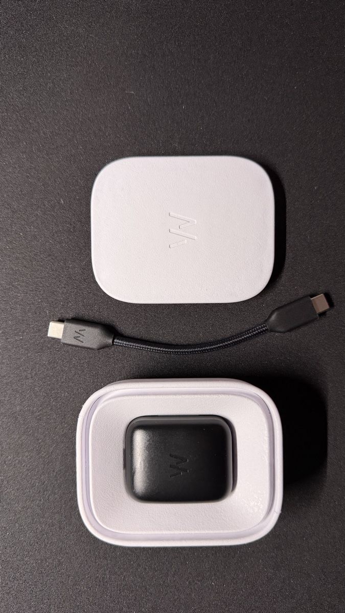 Whoop Caricabatterie: Whoop wireless PowerPack like new condition – Nuovo (secondo la descrizione) da Bonstetten venduto da AmAndre 1