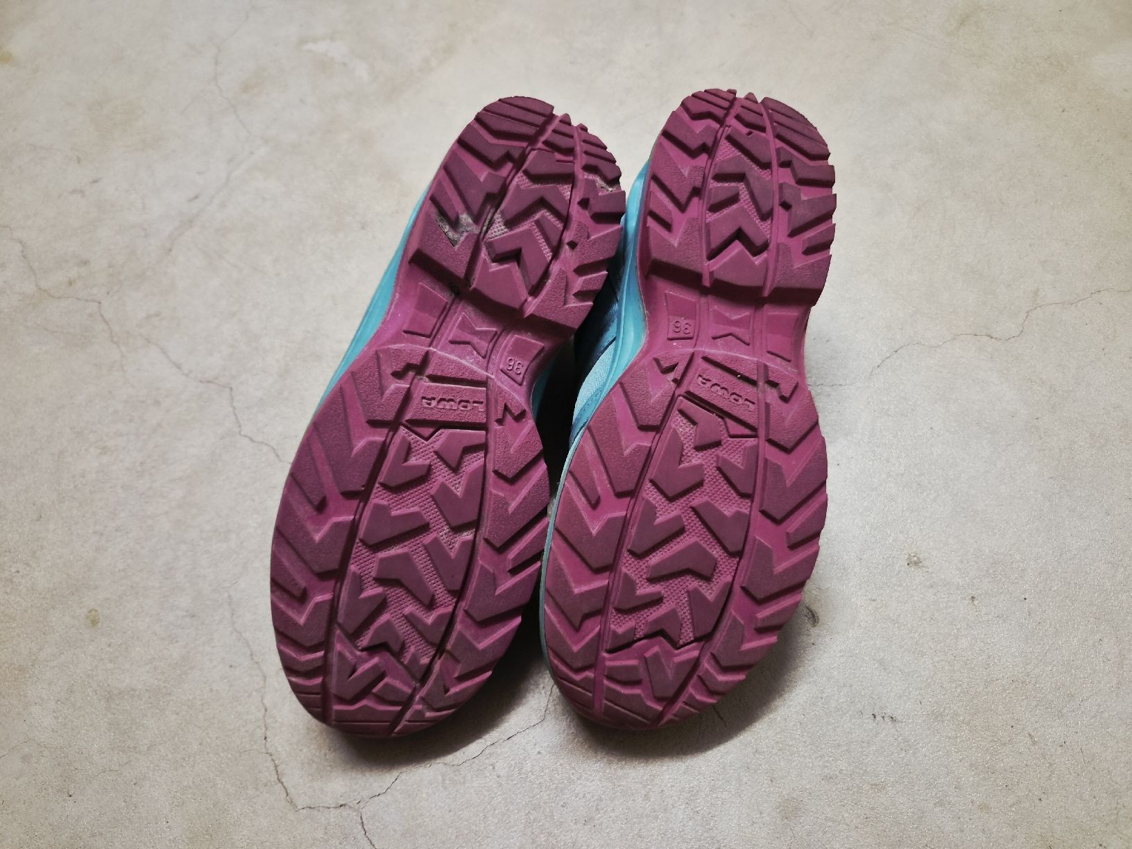 Lowa Chaussures garçon: Lowa Trekkingschuhe – D'occasion à Veltheim AG par charly0815 1