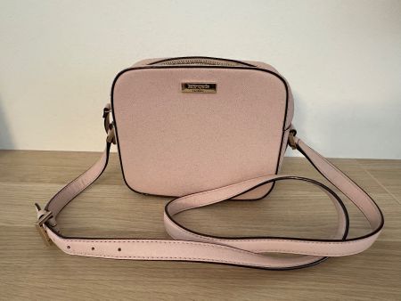 Kate Spade New York Crossbody Bag rosa / pink – neuwertig