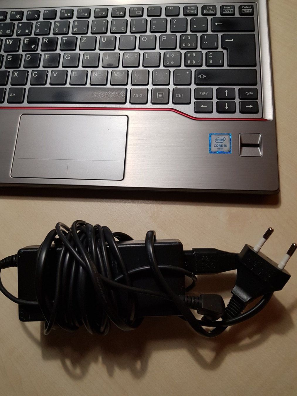 Fujitsu Notebooks: Fujitsu LIFEBOOK E736 (Laptop) – Gebraucht aus Reutigen von DONDON55 1