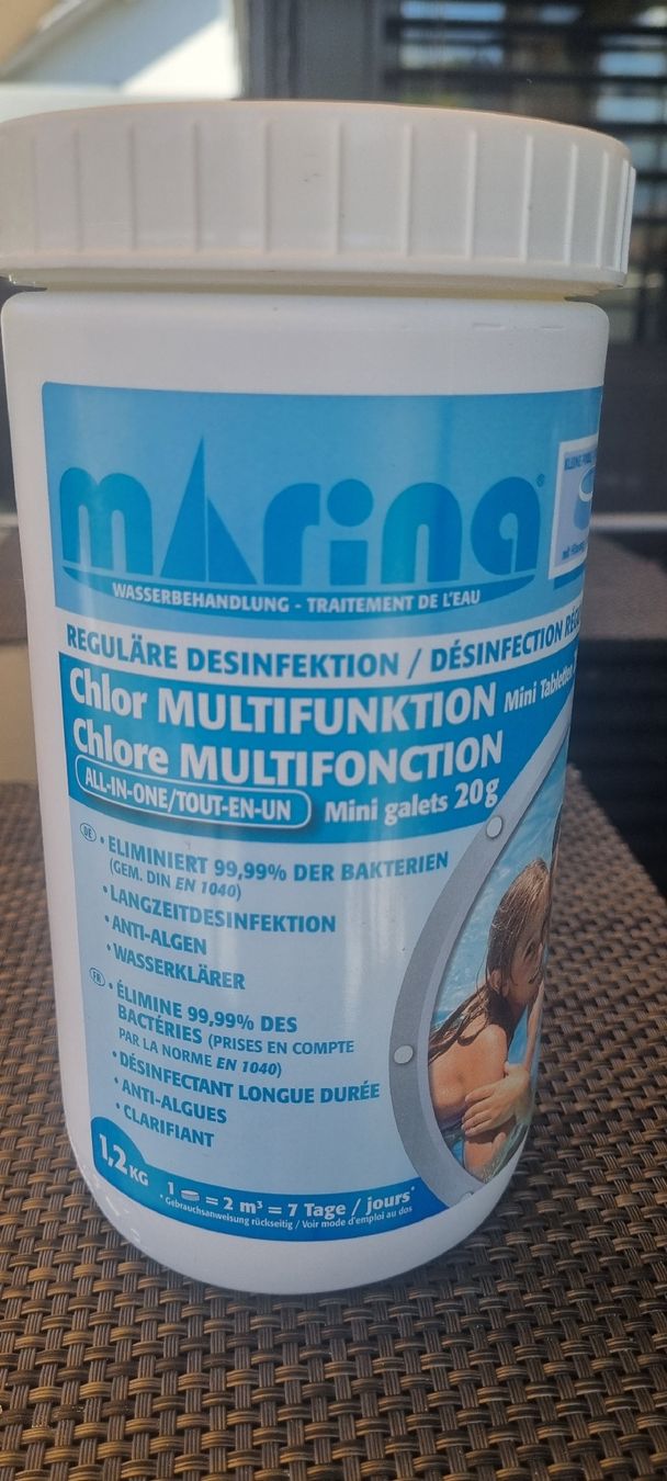 Düngerstreuer: Marina Chlore Multifunktion 1.2 kg Mini Tabletten – Gebraucht aus Steinen von Alonne