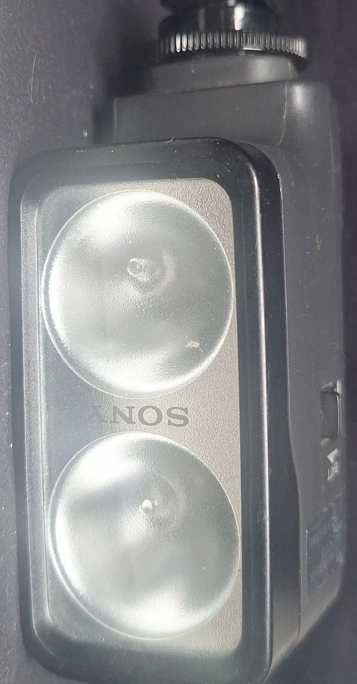 Sony Blitze: Lampe torche SONY modèle HVL-ML2   – Defekt aus Tannay von v1n1p00h