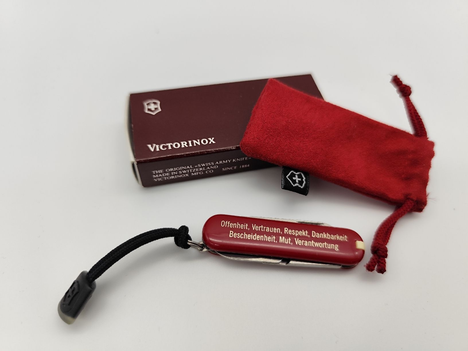 Victorinox Coltelli tascabile: Victorinox Classic Verhaltenskodex – Nuovo (secondo la descrizione) da Hellbühl venduto da 30R_R30 4