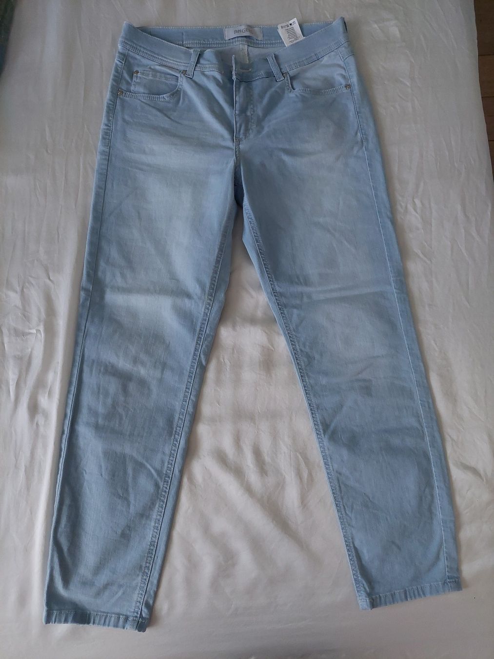 Angels Jeans: Angels Jeans 'Ornella' - Grösse 38 – Nuovo (secondo la descrizione) da Gwatt (Thun) venduto da dyno88