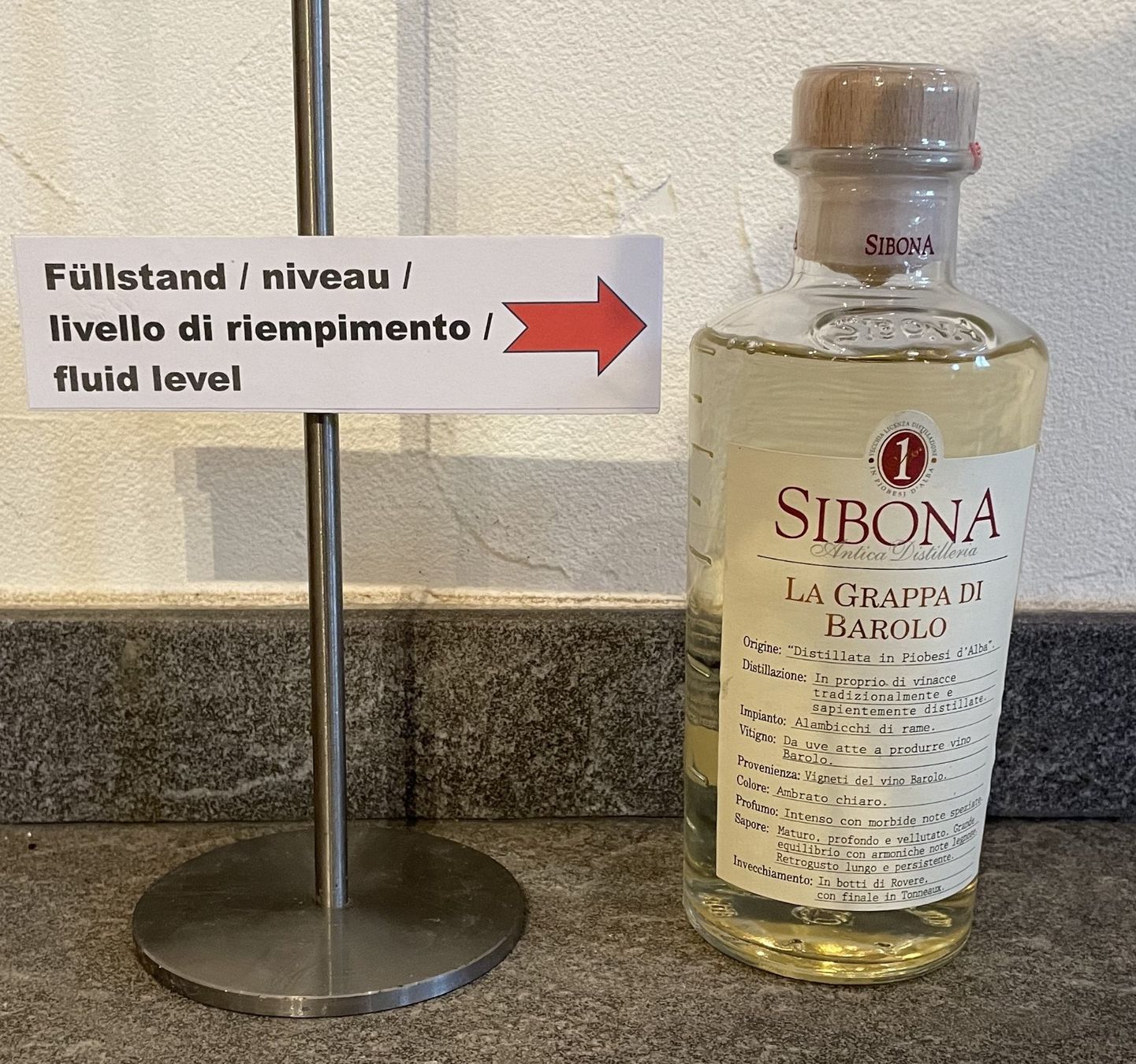 Spirituosen: Grappa 4 Fl. Vuisinar Barolo Affine Riserva extra vecchio – Neu und originalverpackt aus Oftringen von allesmeins 3