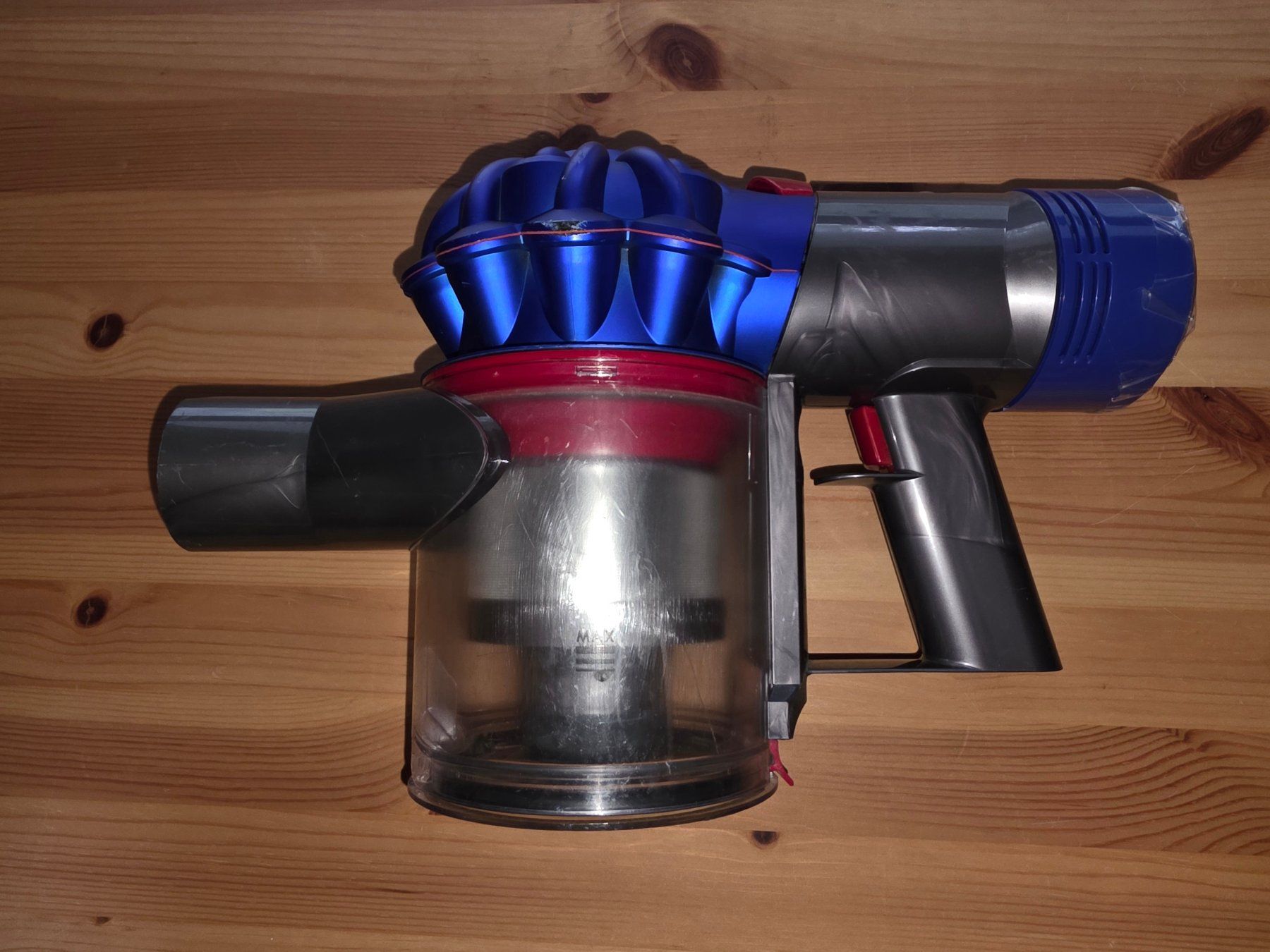 Dyson Aspirapolveri & Accessori: Refresh Dyson V8 Staubsauger sauber, neue Filter – Usato da Stein SG venduto da nxr_vzv9 1