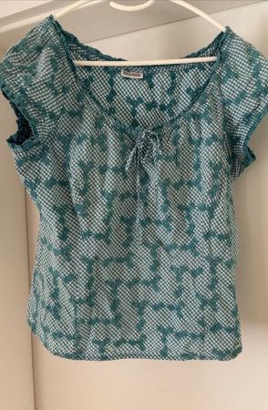 T-Shirt edc mit Blumenmuster bunt Grösse M Zustand gut