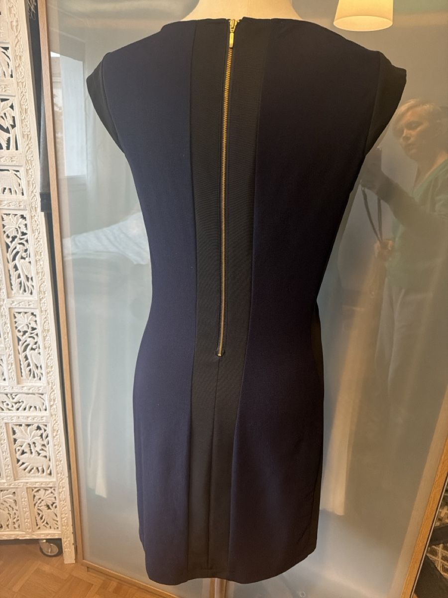Kookai Vestiti: Robe ajustée Kookai T40 bicolore – Usato da lausanne venduto da Bigmama777 4