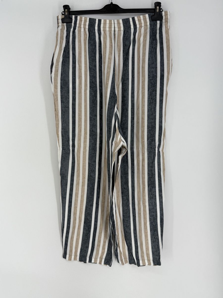 Hosen: Luftige Hose Gr. 44/46 – Defekt aus Auenstein von moin. 1