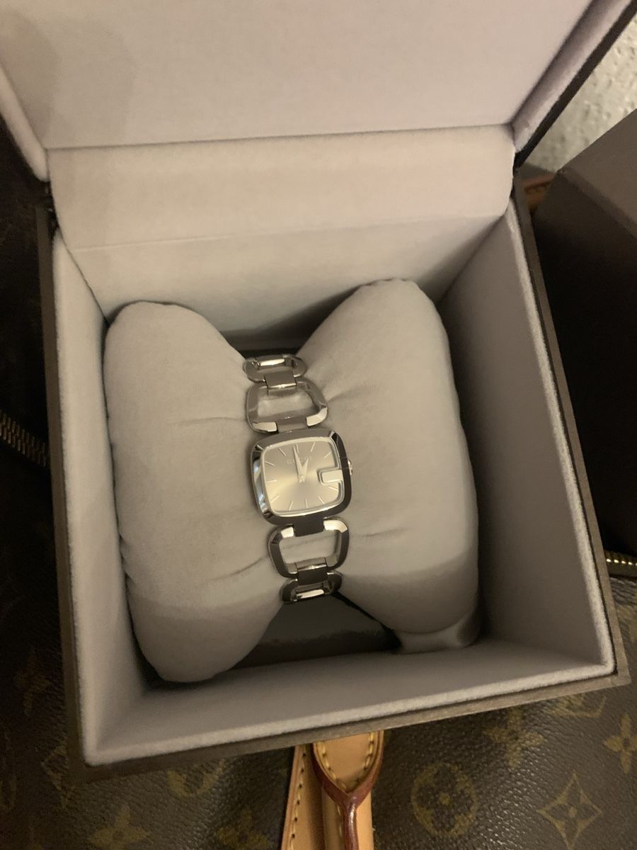 Gucci Orologi: Montre Gucci – Nuovo e nell'imballaggio originale da Lausanne venduto da DyDy33 3