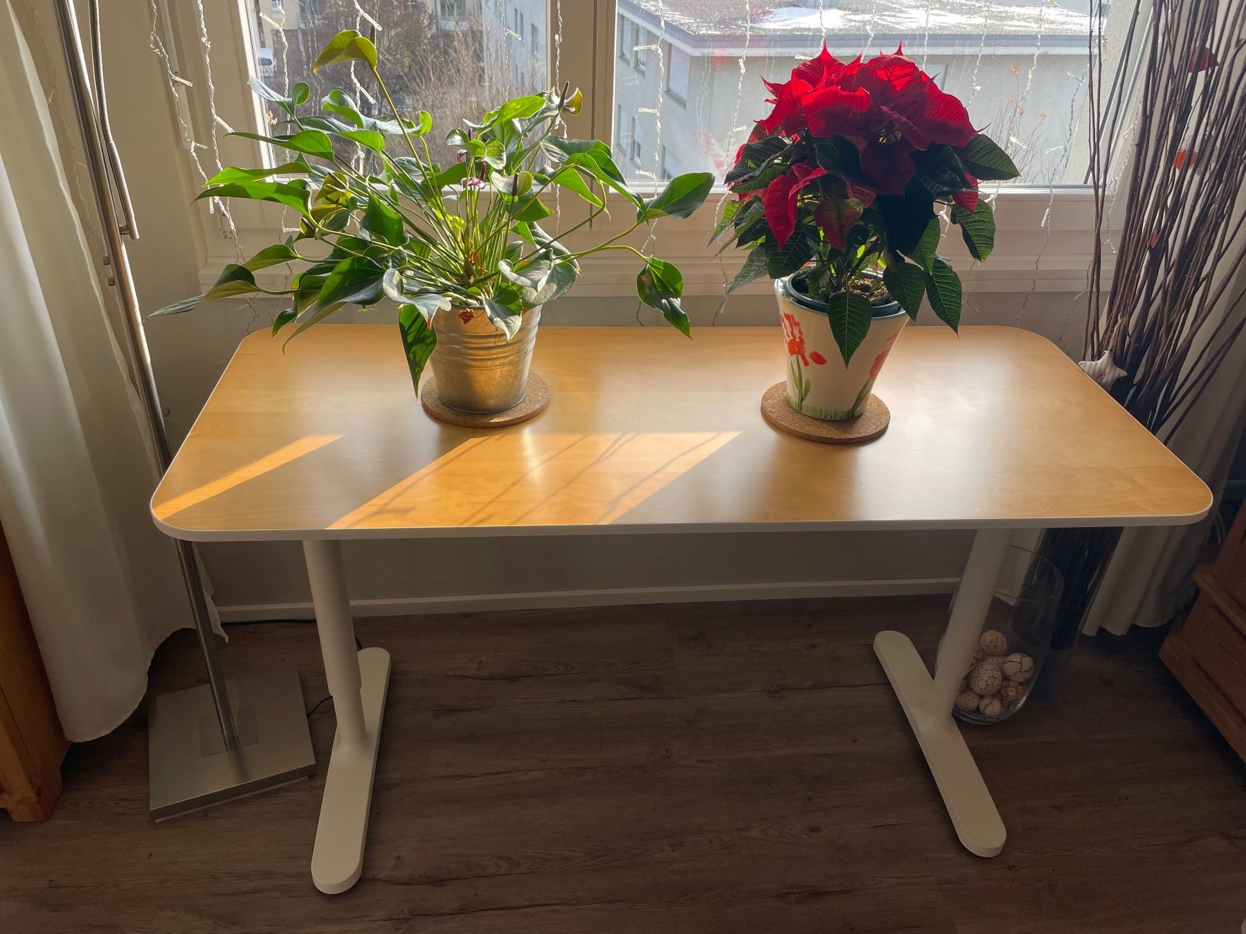 Ikea Scrivanie: Schreibtisch 140x60 Ikea – Usato da Jona venduto da mar8645 8