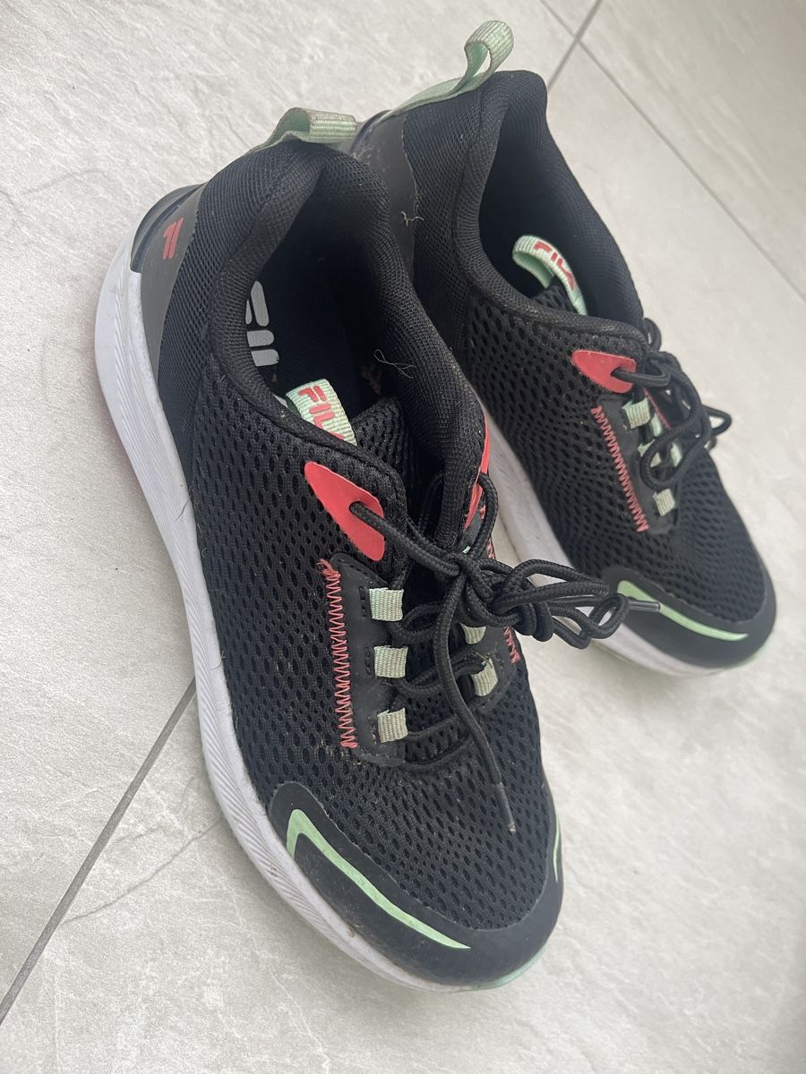 Fila Scarpe da uomo: Fila Turnschuhe, Grösse 38 – Usato da Richterswil venduto da Noelle80