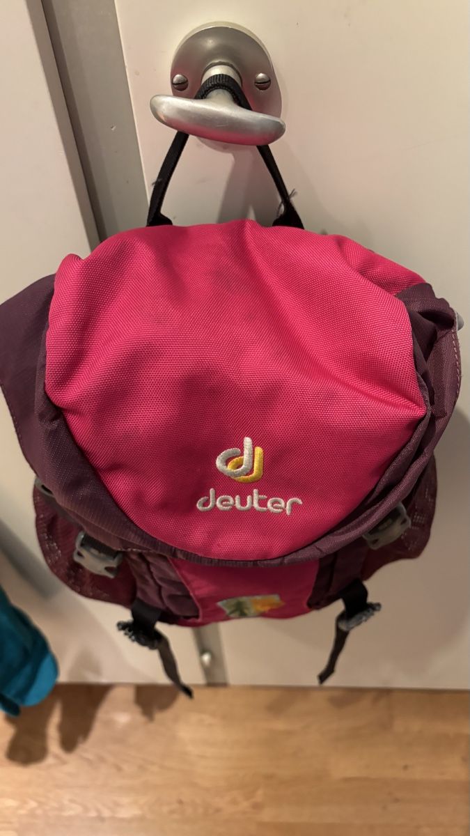 Deuter Borse & Zaini: Deuter Kinderrucksack Waldfuchs – Usato da Wetzikon ZH venduto da pinkilady44 1