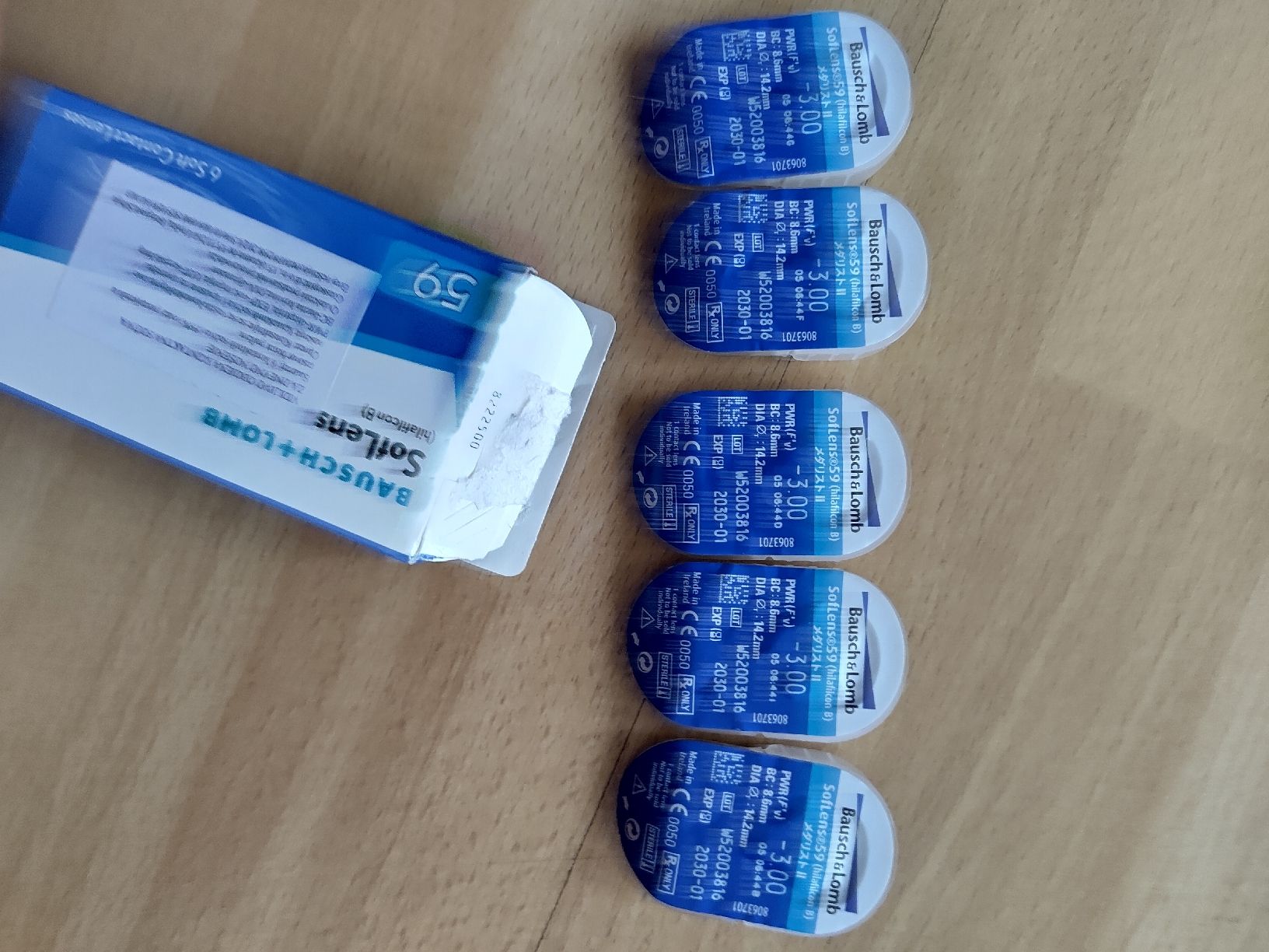 Lenti a contatto: 5 soft Contact Lenses Bausch & Lomb – Nuovo (secondo la descrizione) da Zürich venduto da Saf12 2