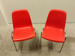 2 Stühle, Rot, Stapelbar, Vintage, Design Klassiker
