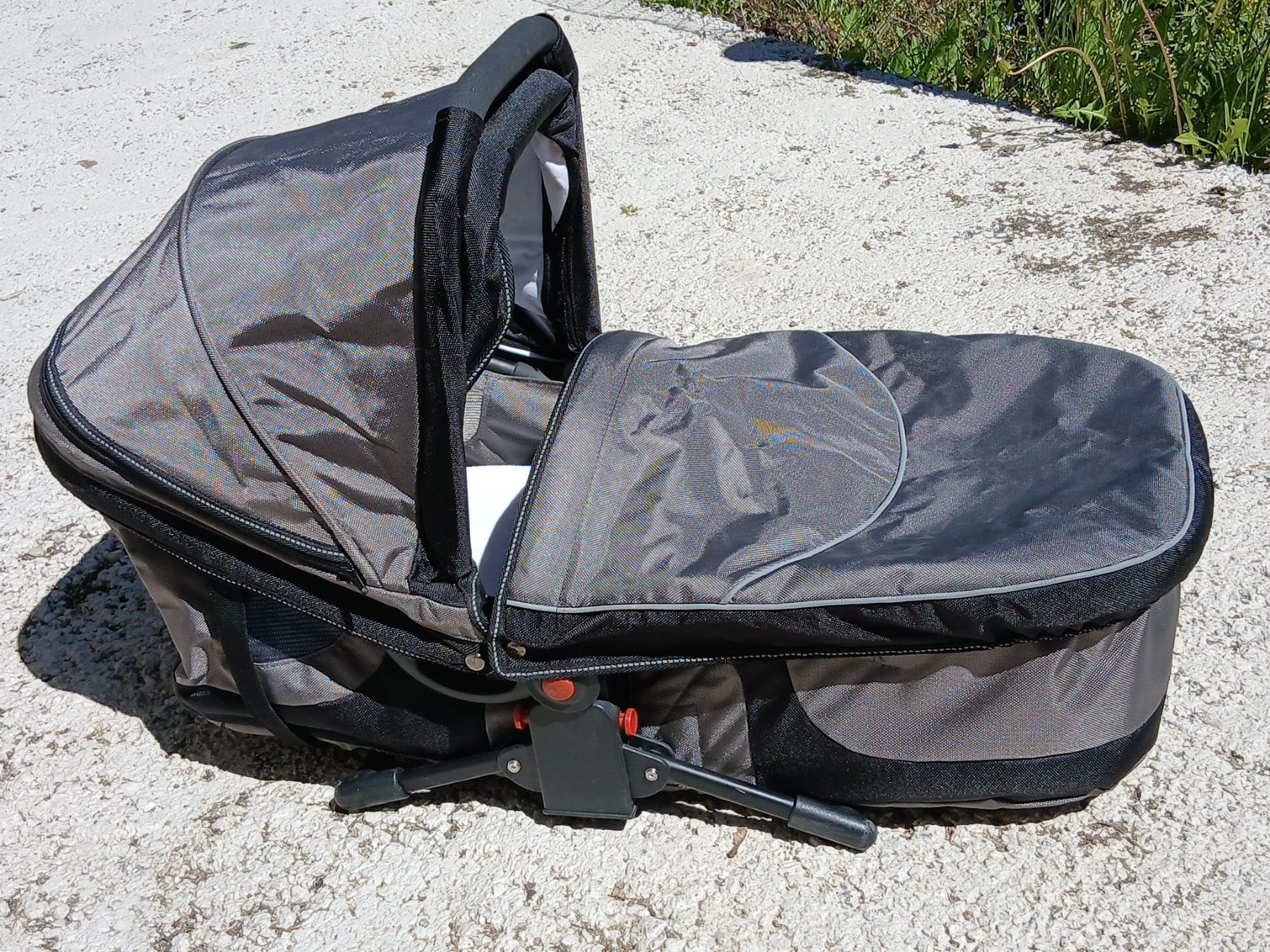 Tfk Carrozzine: Multi X Babywanne TFK – Usato da Steg im Tösstal venduto da furiandi96