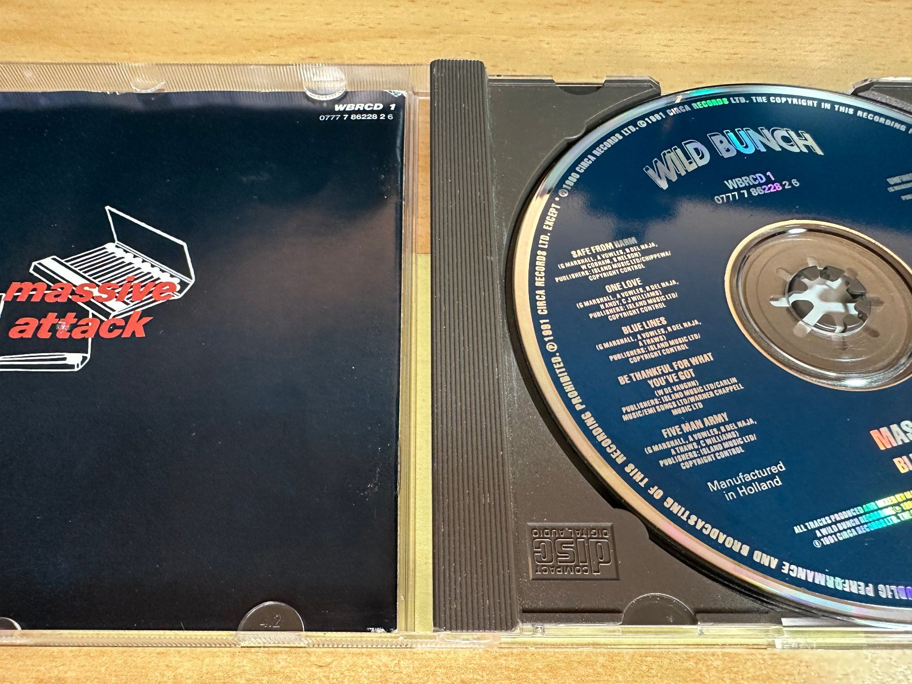 CDs: Y3 Massive Attack – Blue Lines – Gebraucht aus Rikon im Tösstal von Alpenmutz 2