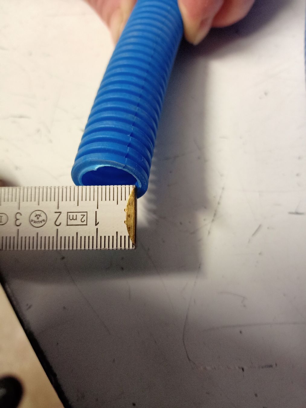 Rohre & Schläuche: Elektro Installationsrohr 16 mm blau 50 meter – Neu (gemäss Beschreibung) aus Flamatt von Marpou 1