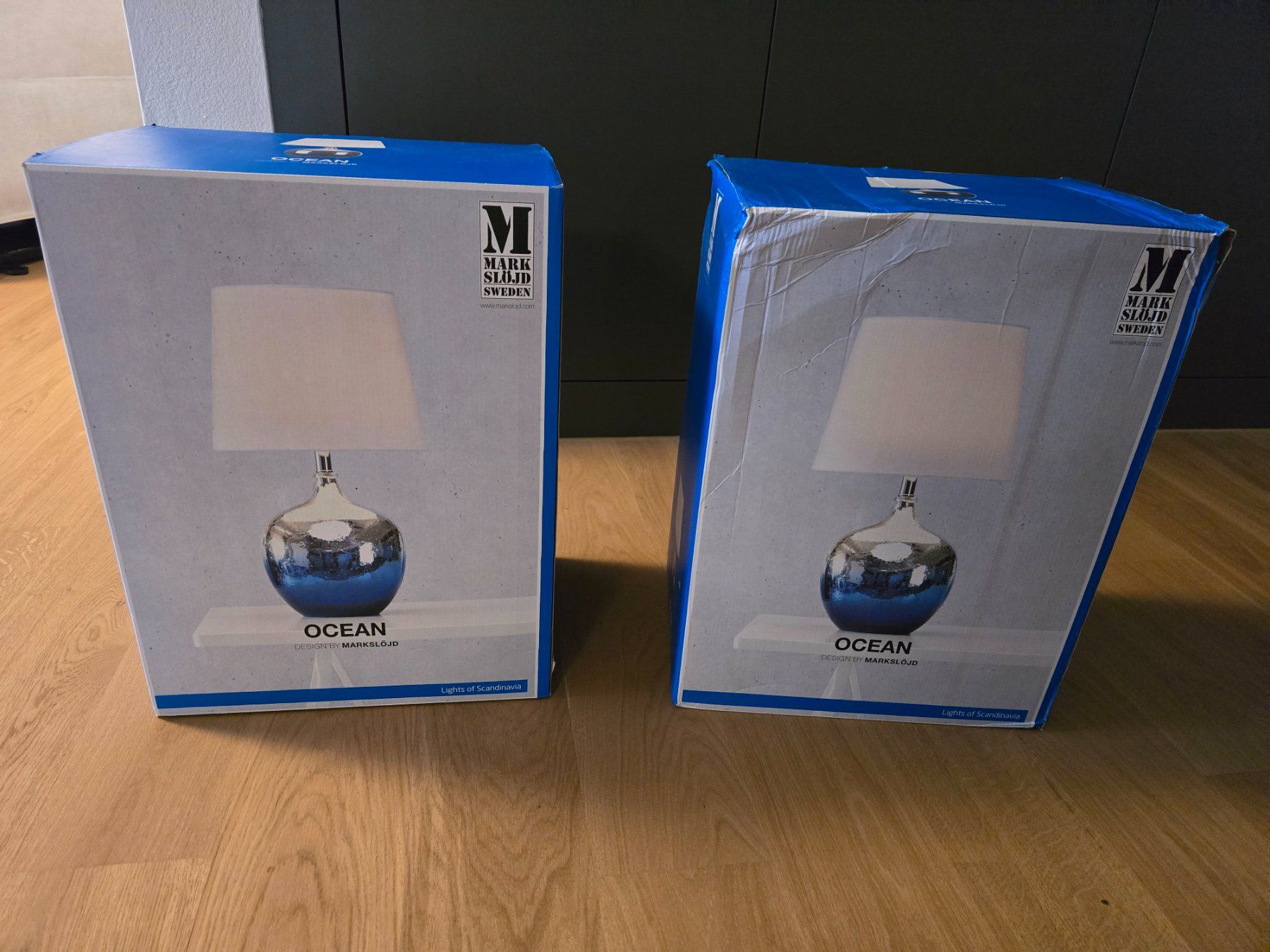Lampade: 2 Stück Tischleuchte Weiss/Silber/Blau – Nuovo (secondo la descrizione) da Zürich venduto da vio_hc7s 1