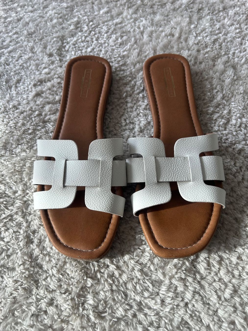 Scarpe da donna: Sandales – Usato da Courrendlin venduto da loko2910