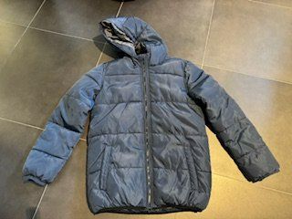 Jacken & Mäntel: Winterjacke dunkelblau 164 – Gebraucht aus Gommiswald von Anika6