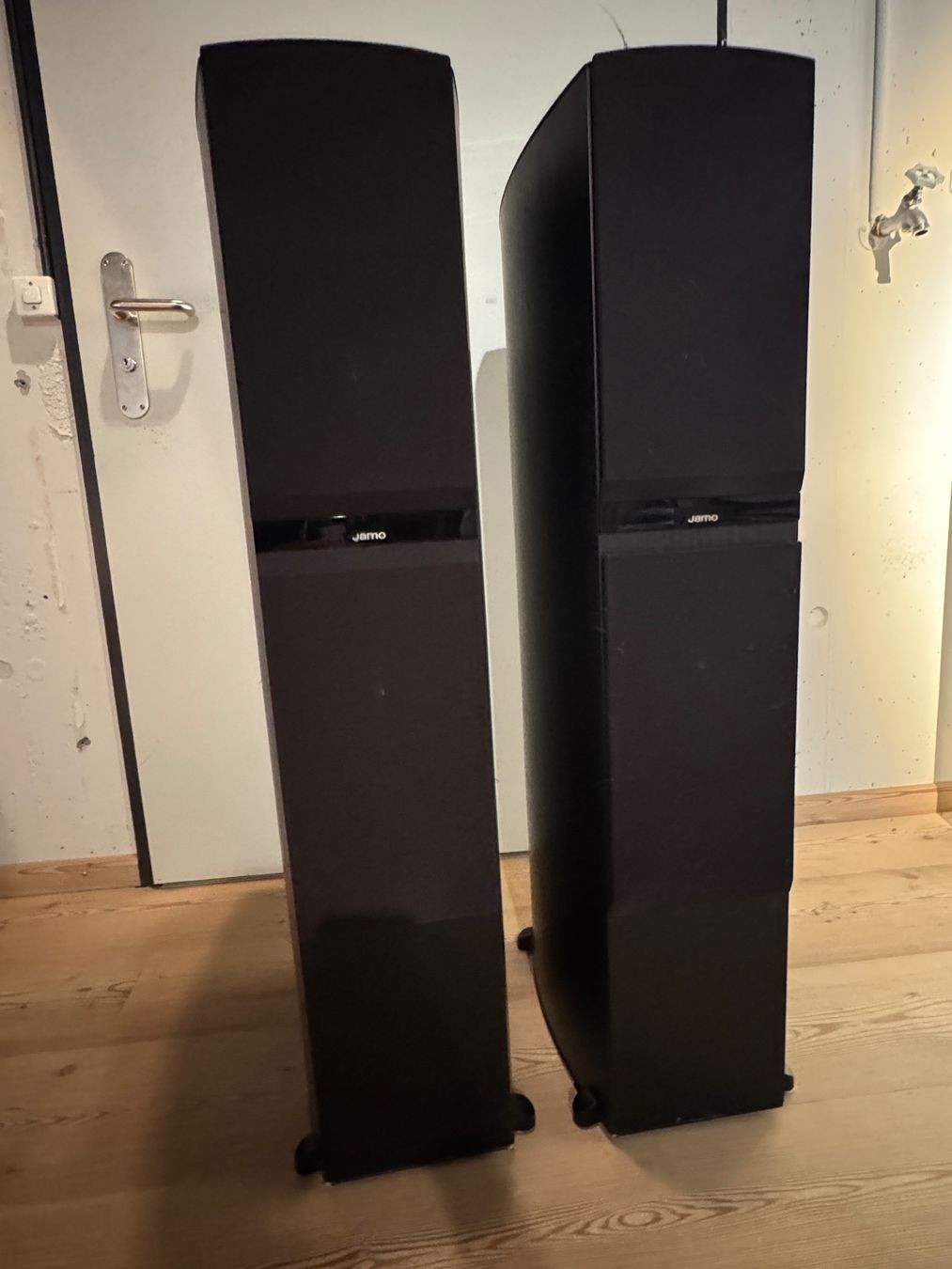 Jamo Casse acustiche: Jamo C807 Standlautsprecher – Usato da Thun venduto da THX-Tech 1