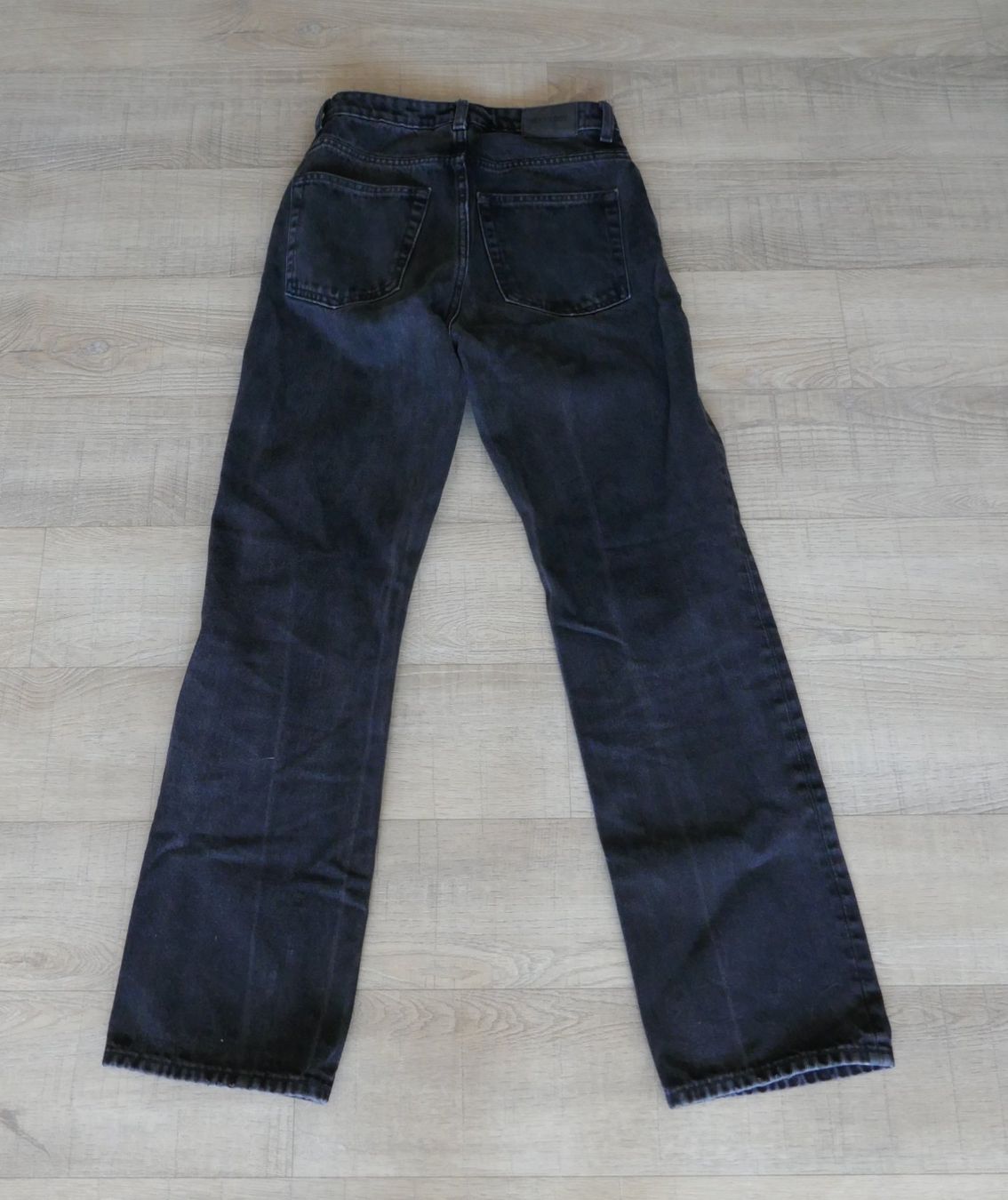 Weekday Jeans: Jeans Weekday Gr. 25/30, schwarz – Usato da Port venduto da uzuku 8