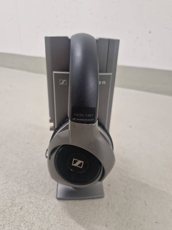 Kopfhörer: Sennheiser Hdr 180 Kopfhörer – Gebraucht aus Feuerthalen von olg_hgs9 1