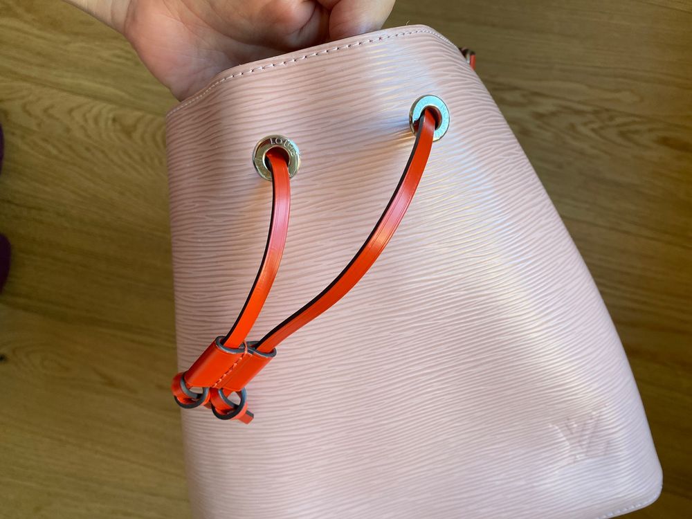 3D model Louis Vuitton Neonoe MM Bag Epi Leather Rose Ballerine Pink VR /  AR / low-poly