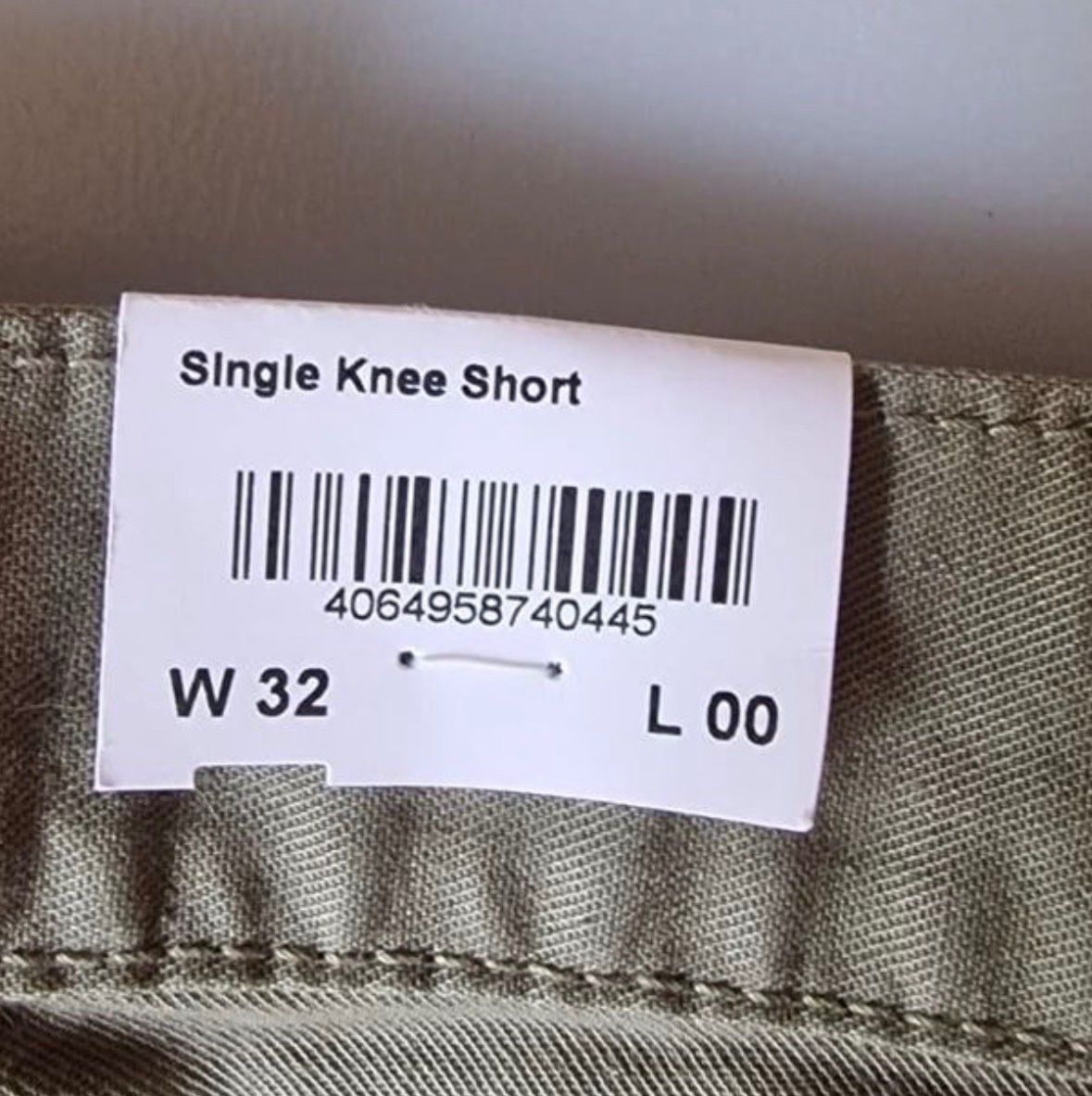 Carhartt Pantalons: Carhartt Single Knee Shorts 32 – Neuf (Voir description) à Basel par mein__flohmi 2