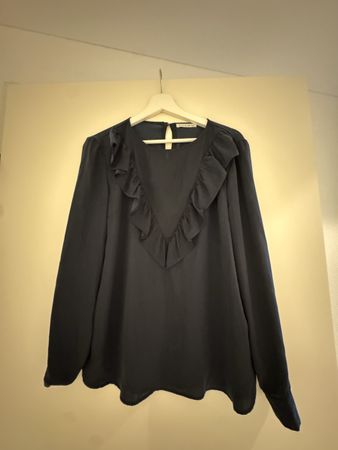 Elegante mint&berry Bluse mit Rüschen