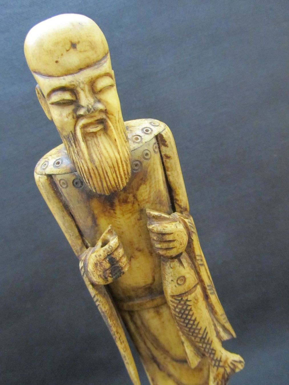 Sculptures & Statues: Figur aus Bein/Knochen – D'occasion à Basel par spinne02 2