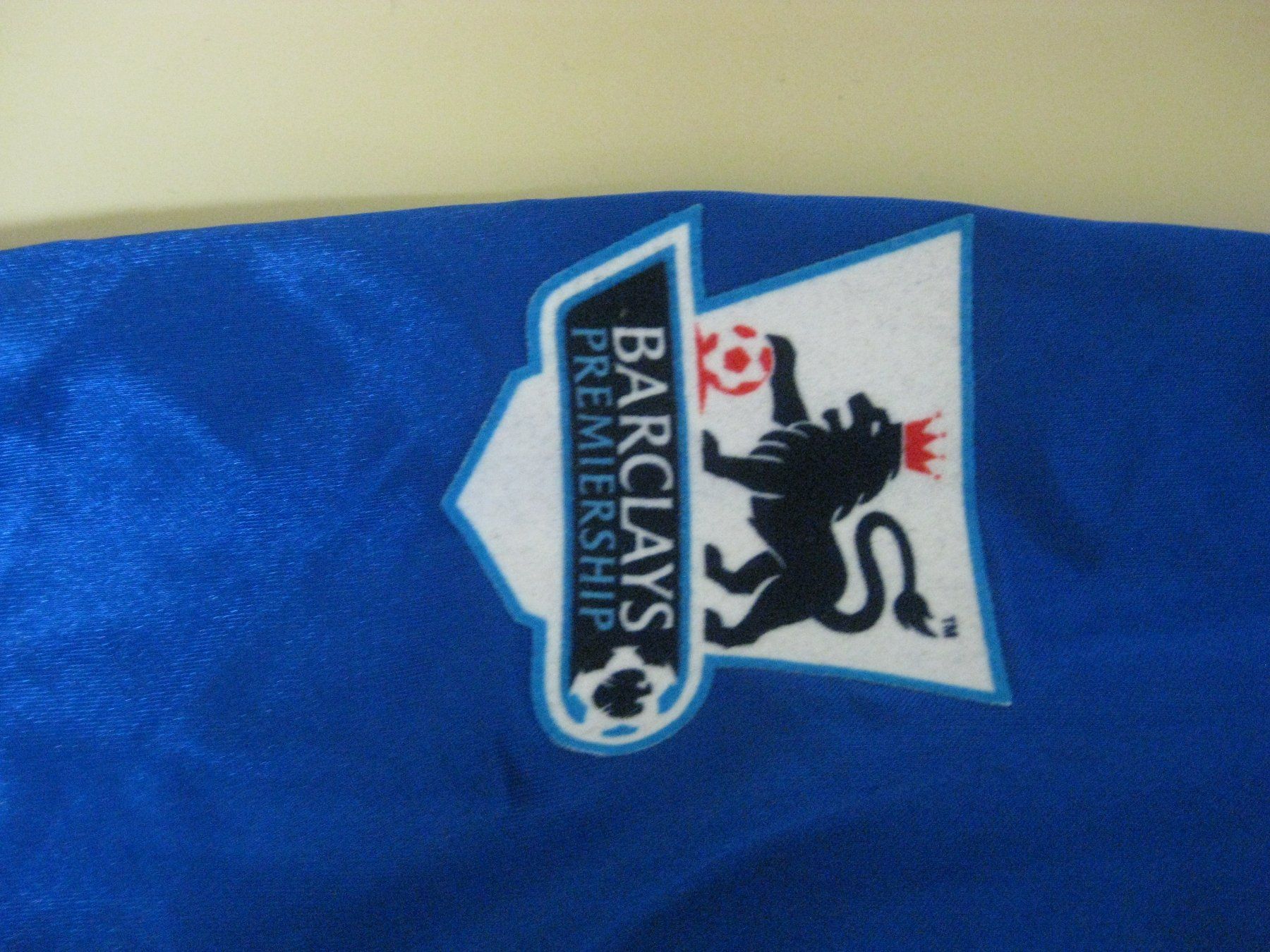 Canottiere & Pantaloni: Fussball Trikot England MIDDLESBROUGH Hasselbaink – Usato da Münchenbuchsee venduto da neuwertig-gespart 4
