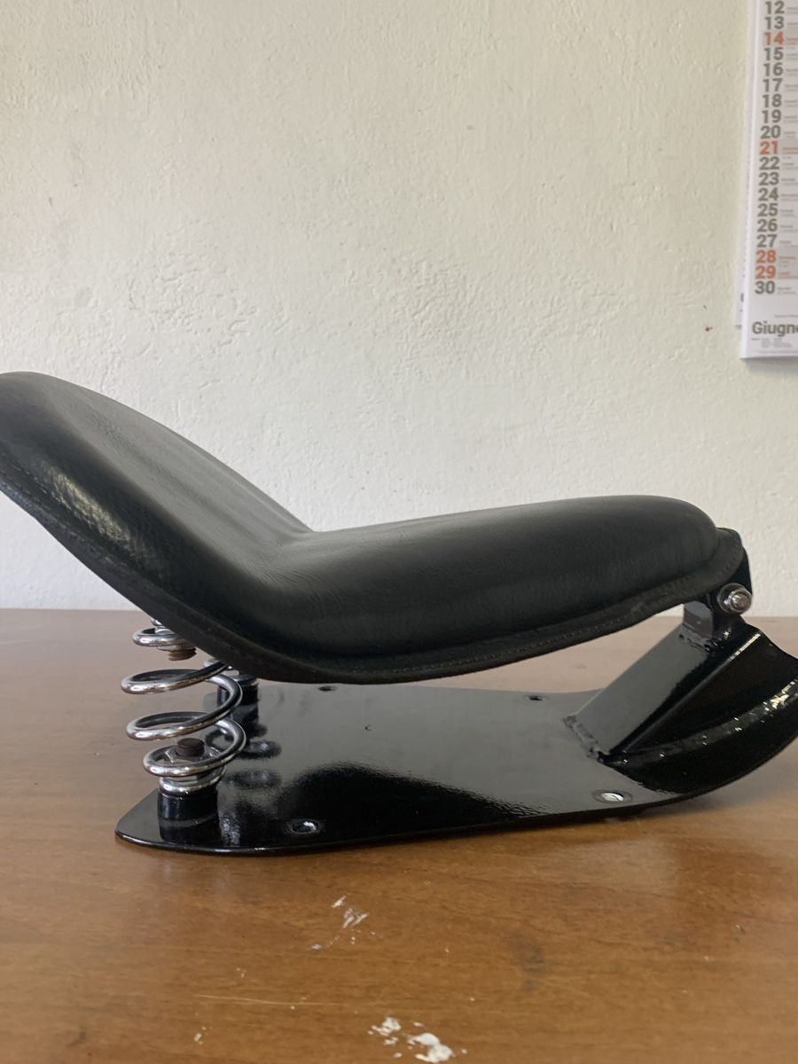 Harley-Davidson Tutti i ricambio per moto: Vendo sella in cuoio springer – Usato da Rancate venduto da mic_7bfw 4
