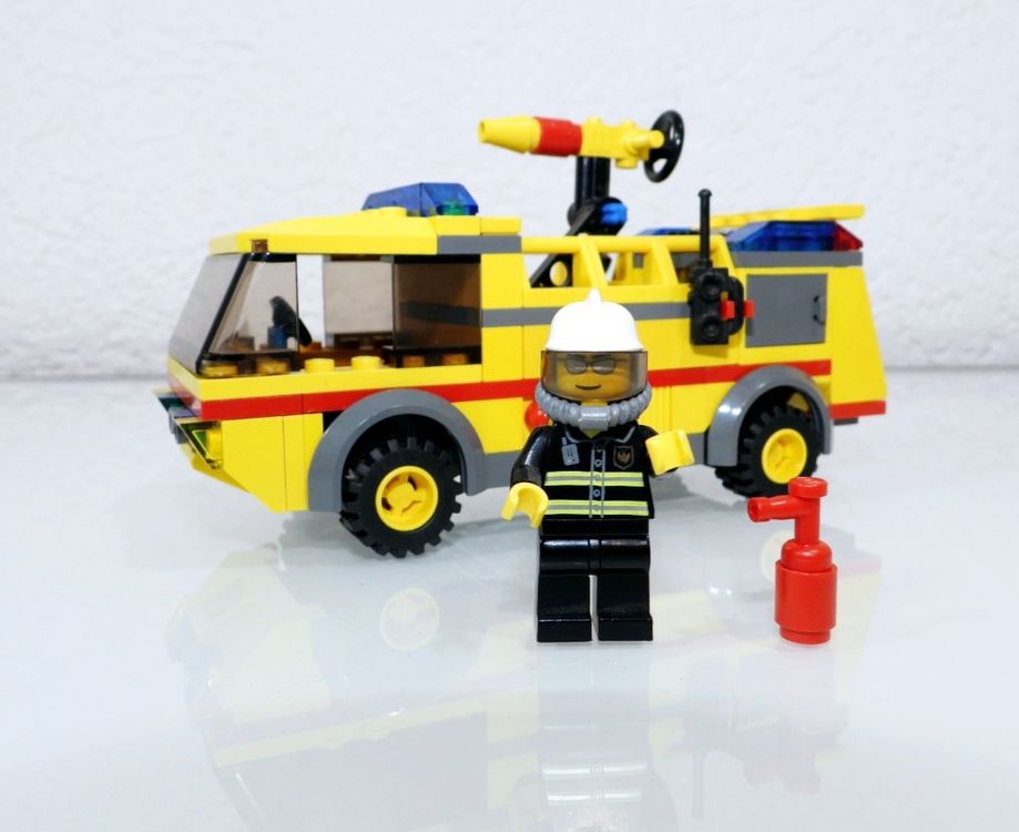LEGO CITY 7891 FLUGHAFEN FEUERWEHR (Gebraucht) in Turbenthal für CHF 32 ...