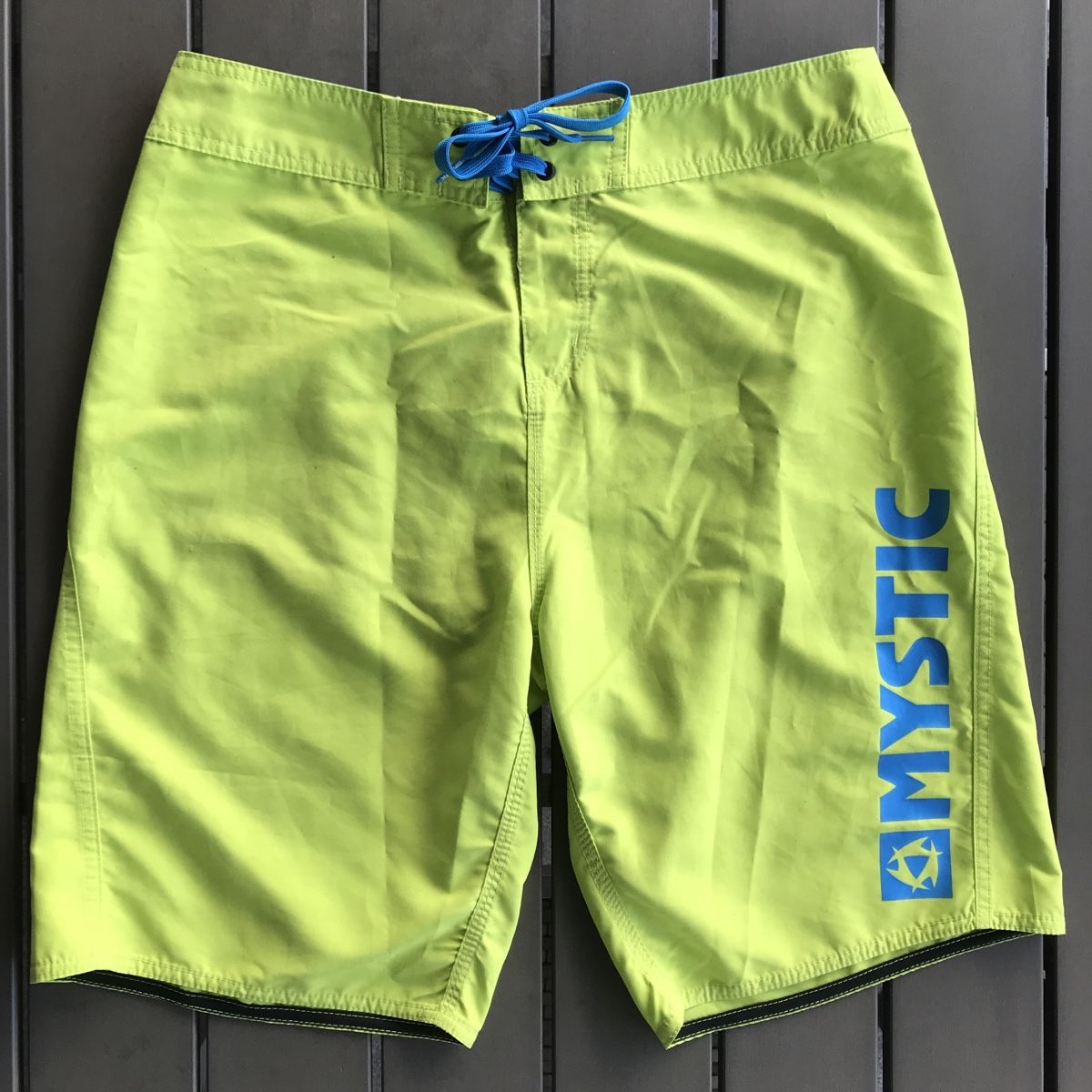 Pantaloni: Mystic Brand Boardshorts, Gr. 30 – Usato da Ebnat-Kappel venduto da Molton