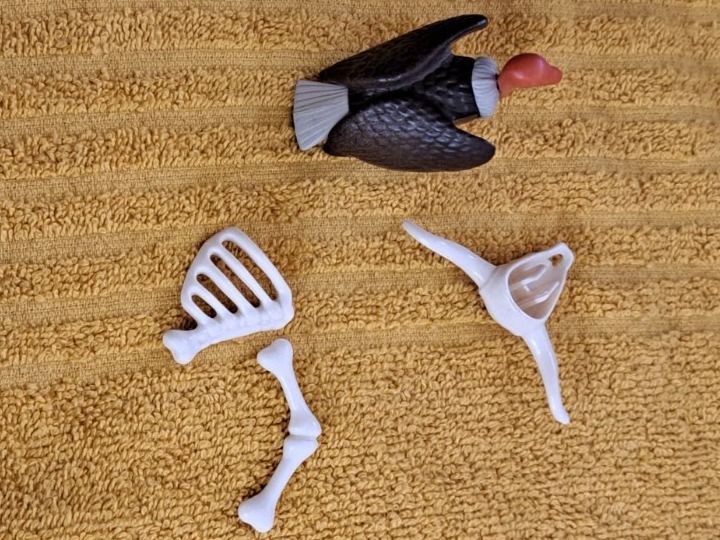 Statuette: Playmobil Geier mit Skelett – Usato da Breitenbach venduto da Lucky0518 2