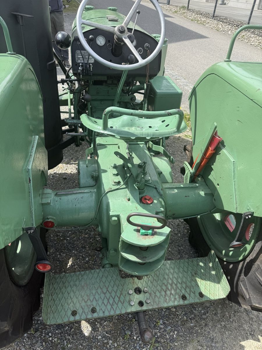 Bührer Trattori: Traktor Bührer mit Holzvergasser Petrol – Usato da Niederbipp venduto da baggerch 4