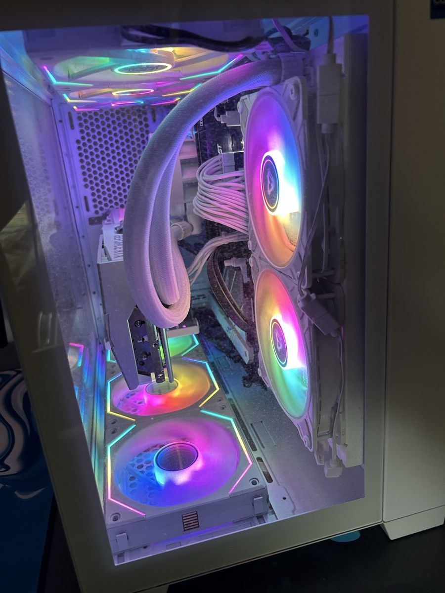 Intel PCs: Gaming pc – Gebraucht aus sünikon von 00evi 1