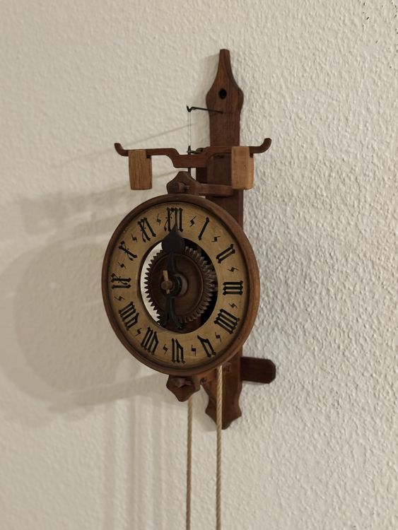 Antike Wanduhr mit Gewichten, Holzräderuhr, Vintage Bott 1