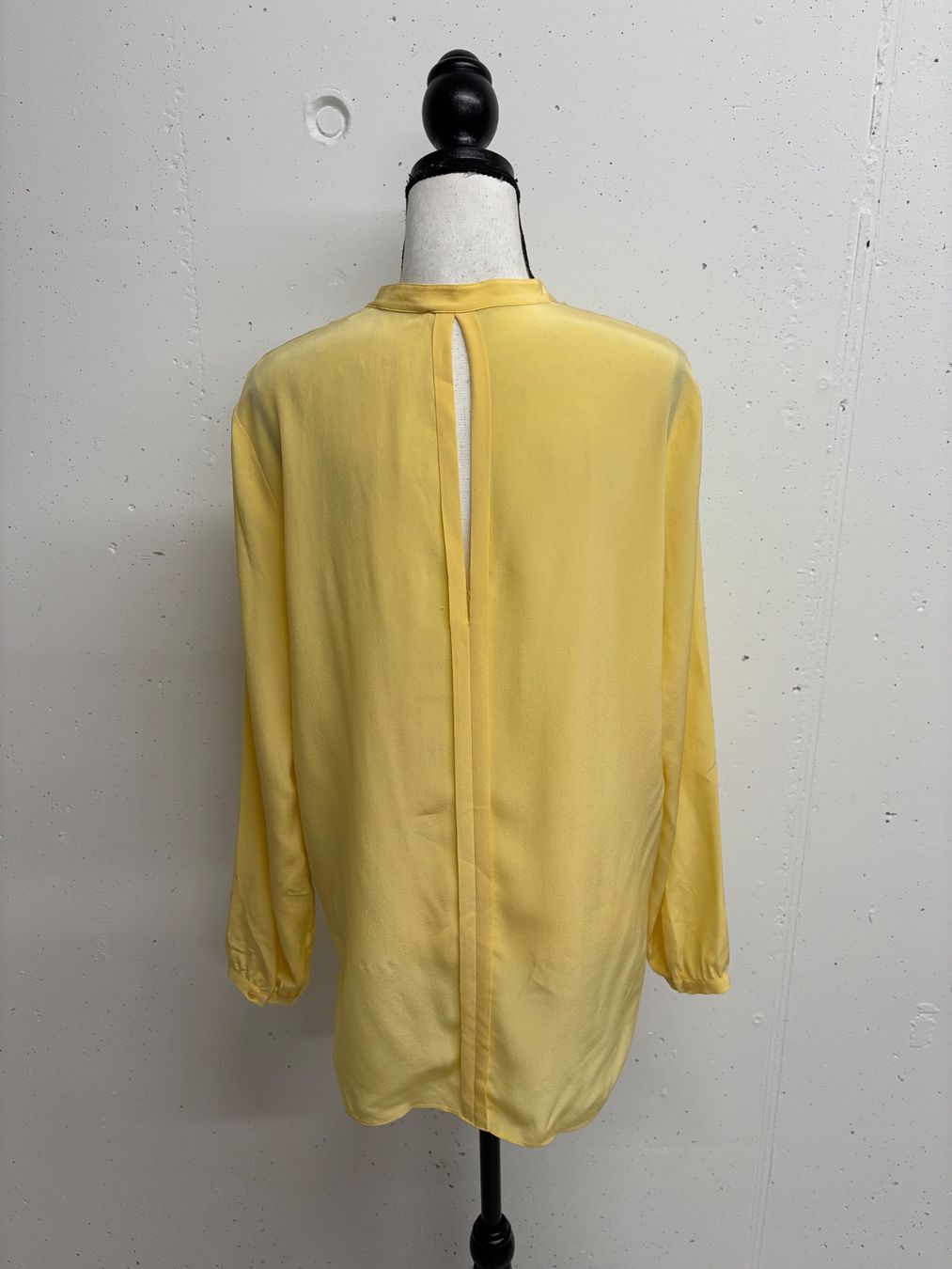 Blusen: MOD Atelier Bluse Gr. 40 aus Seide gelb langarm – Neu (gemäss Beschreibung) aus Regensdorf von secondchancefashion 2