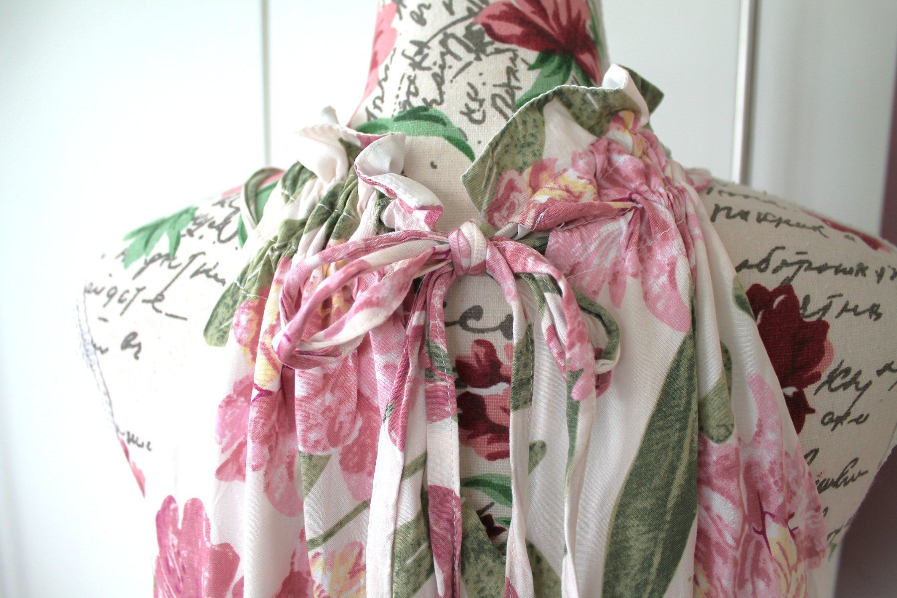 Kleider: Maxikleid mit Blumenmuster Grösse L/XL NEU – Neu (gemäss Beschreibung) aus Hüttwilen von pinti55 3