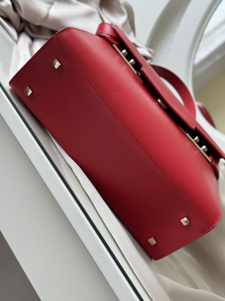 Delvaux Taschen für Damen: Delvaux Tasche – Gebraucht aus Rotkreuz von Mini_mela33 2