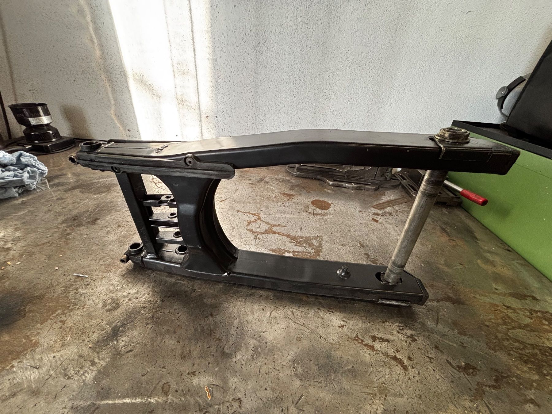 Tutti i ricambio per moto: Schwinge Ducati Monster 1000 2003-2005 – Usato da Wallbach venduto da iva_v76y 3