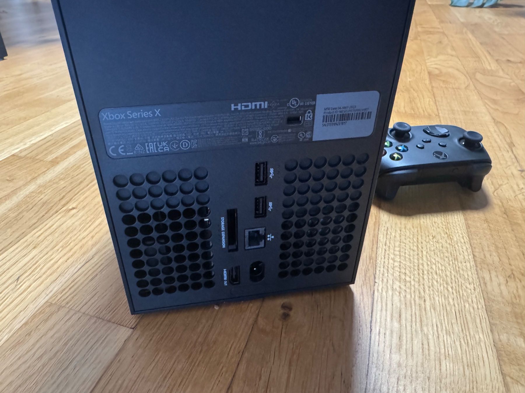 Microsoft Konsolen: Microsoft Xbox Series X - 2 Controller & Garantie – Gebraucht aus St. Gallen von doNotUpgrade 5